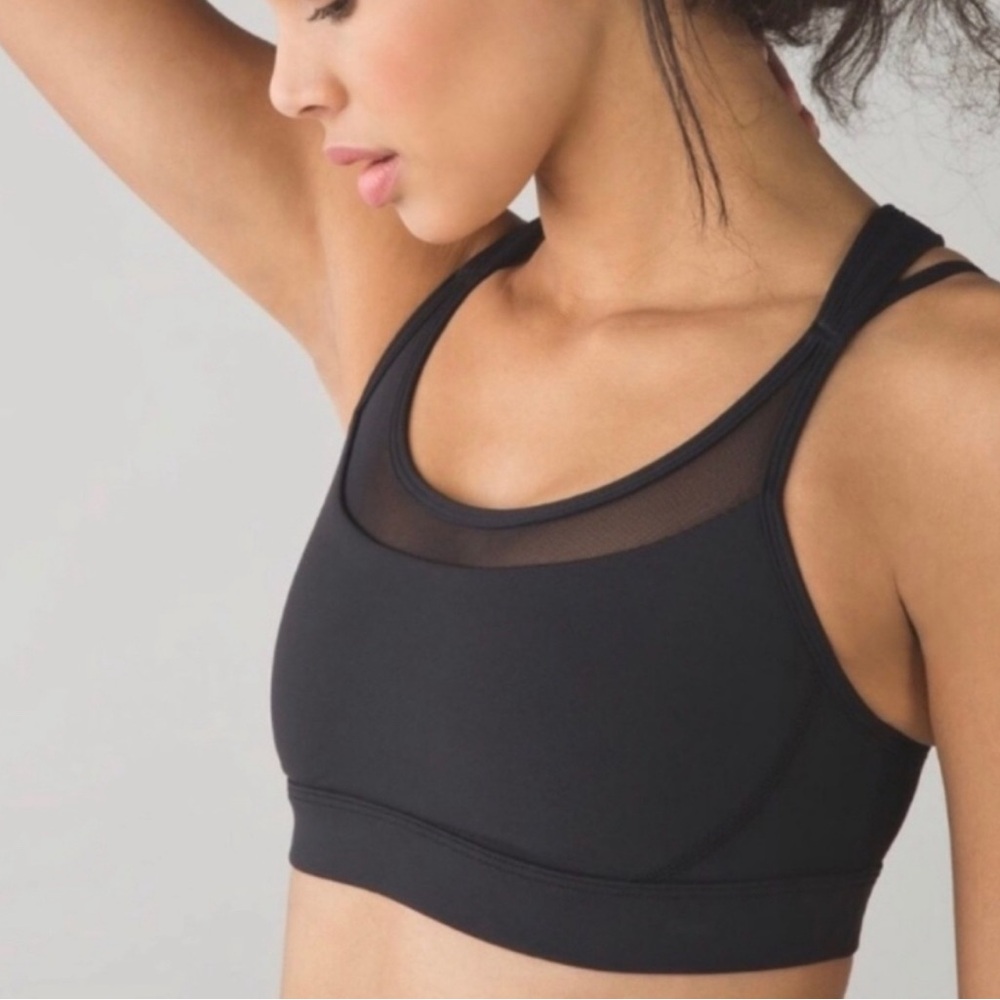 🆕 NWT Lululemon Get Down Black Sports Bra
